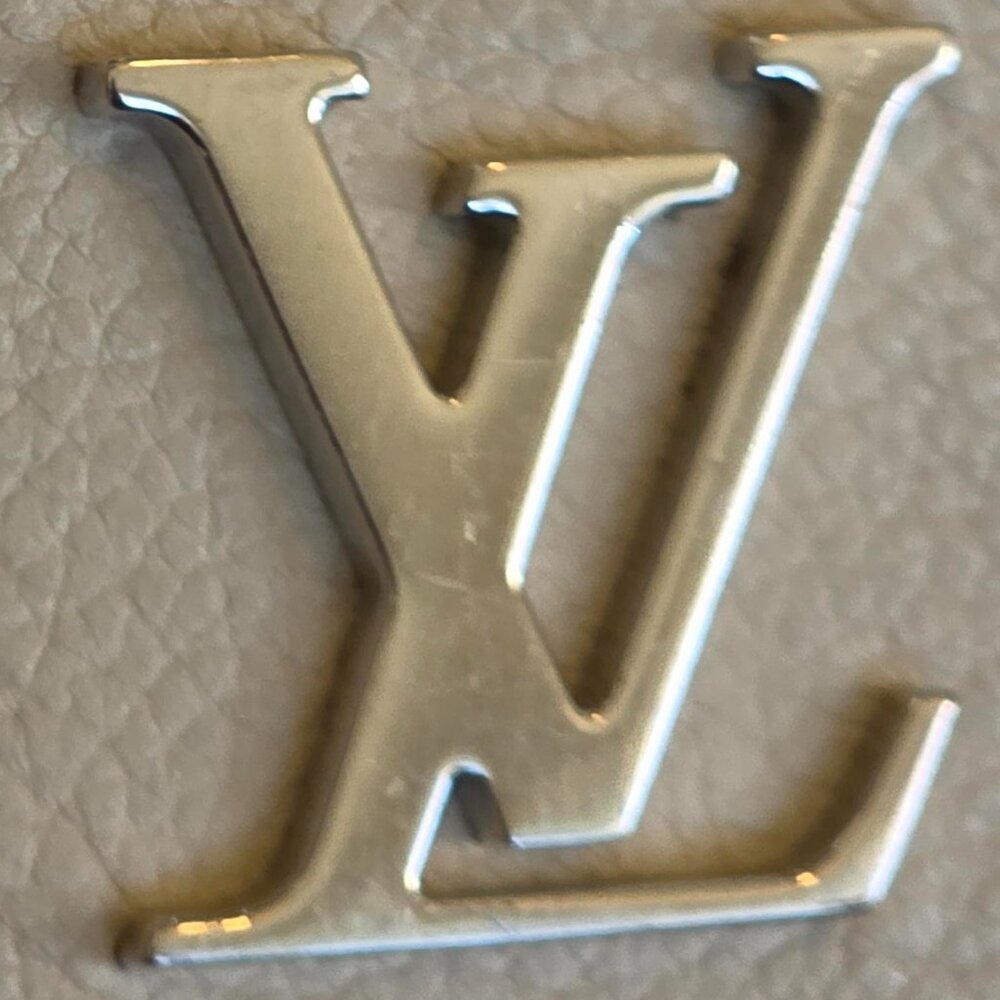 Louis Vuitton Portefeiulle Lock Me II Creme/Black Long Flap Wallet - Picture 10 of 13